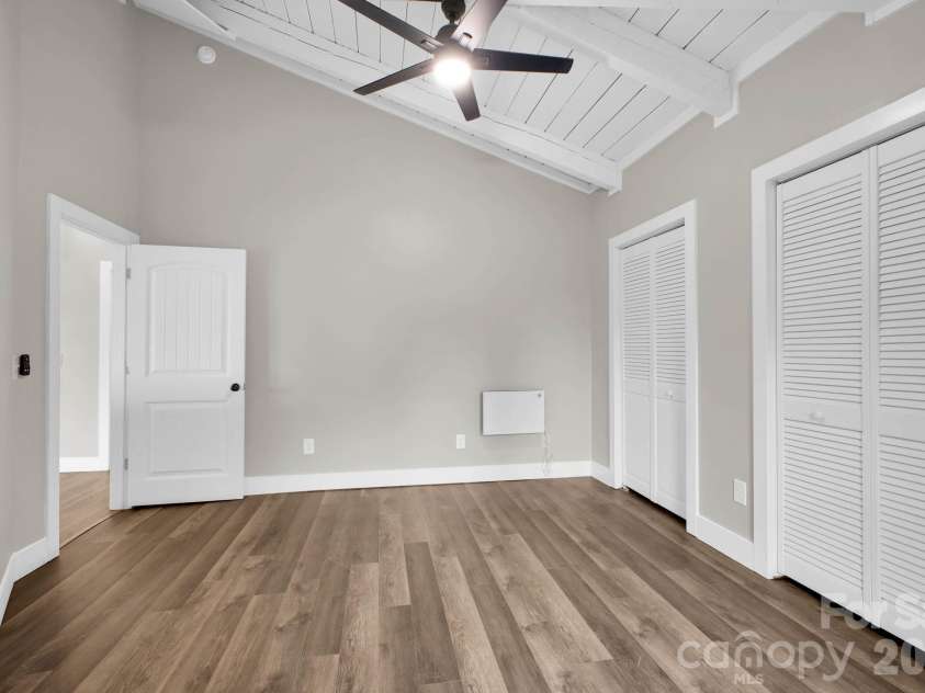 119 Beechwood Lane, Beech Mountain, NC 28604.  MLS# CAR4412496, YatesRealty ID 31115. 2nd Bedroom