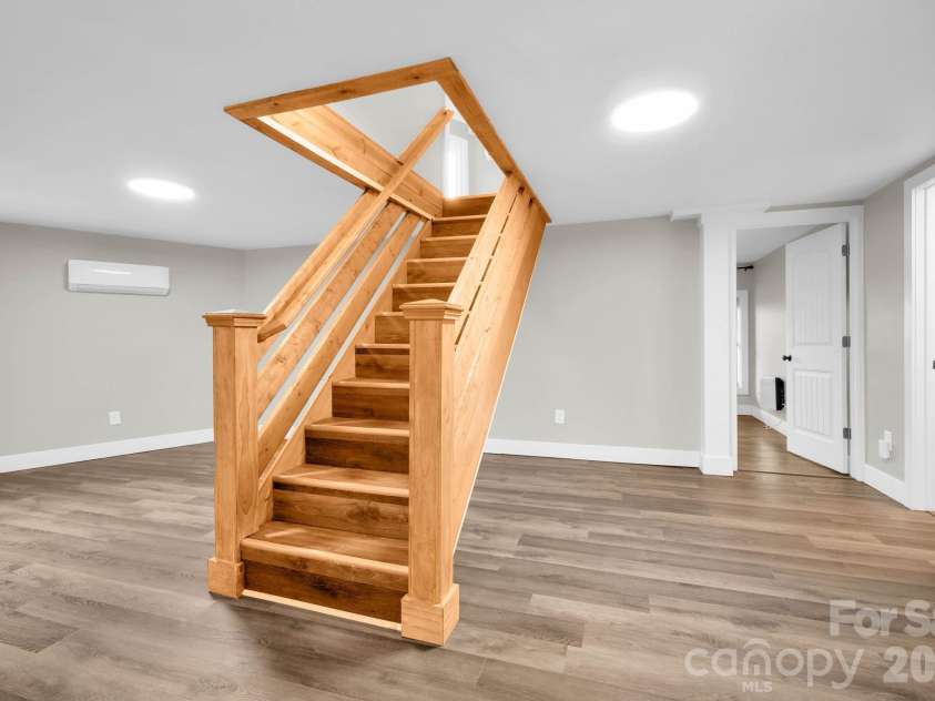119 Beechwood Lane, Beech Mountain, NC 28604.  MLS# CAR4412496, YatesRealty ID 31115. Downstairs Living Space