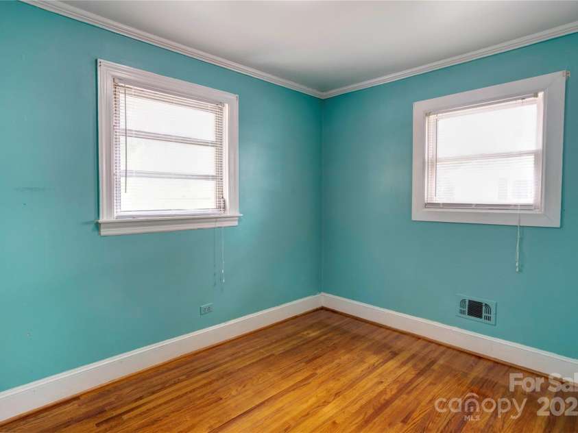 212 Elgin Drive, Concord, NC 28025.  MLS# CAR4281188, YatesRealty ID 31115. Bedroom 1