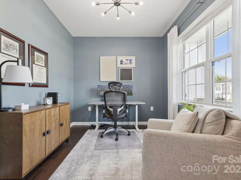 3019 Platinum Pointe Drive, Charlotte, NC 28227.  MLS# CAR4287229, YatesRealty ID 31116. 