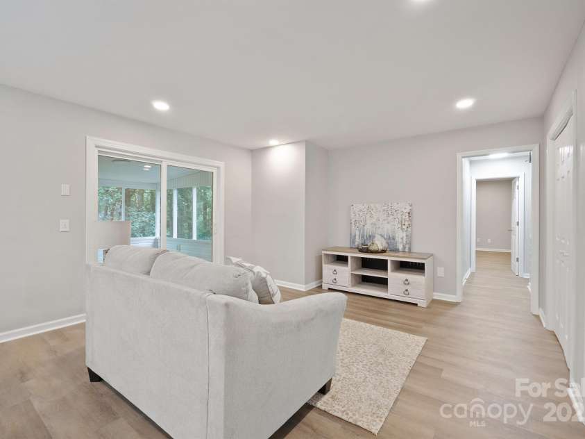 1028 Hunter Valley Road, Shelby, NC 28150.  MLS# CAR4282775, YatesRealty ID 31117. 