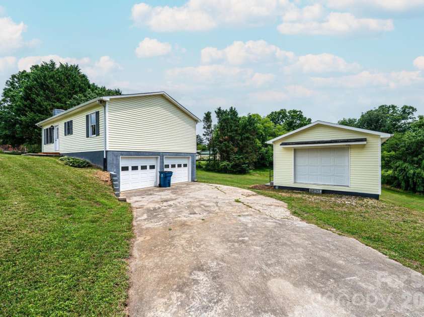 1697 Denver Court, Lenoir, NC 28645.  MLS# CAR4391489, YatesRealty ID 31117. 