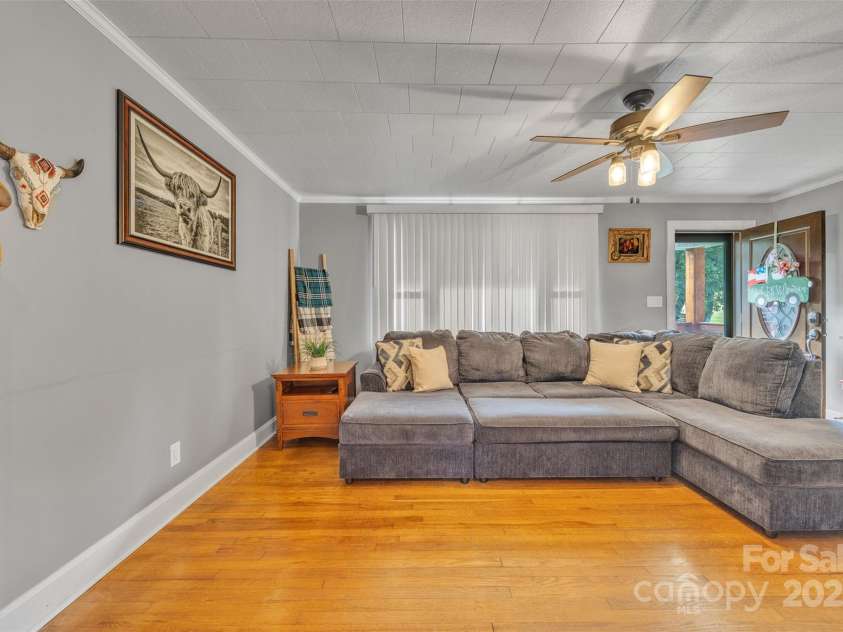 431 School Drive, Taylorsville, NC 28681.  MLS# CAR4278918, YatesRealty ID 31118. 