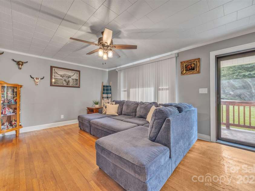 431 School Drive, Taylorsville, NC 28681.  MLS# CAR4278918, YatesRealty ID 31118. 