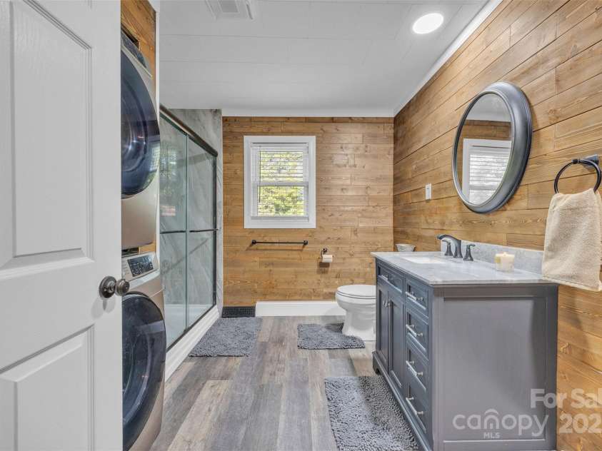 431 School Drive, Taylorsville, NC 28681.  MLS# CAR4278918, YatesRealty ID 31118. 