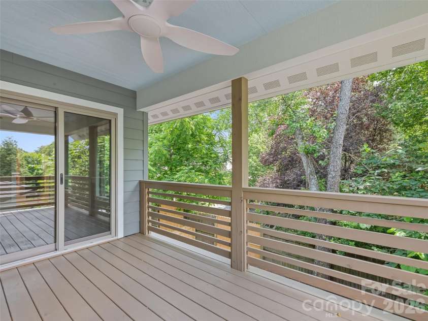 10 Pruitt Street, Asheville, NC 28806.  MLS# CAR4388374, YatesRealty ID 31119. 