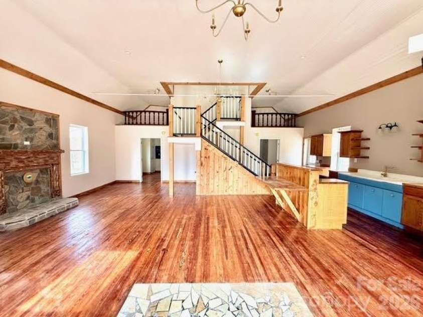 6367 NC 261 Highway, Bakersville, NC 28705.  MLS# CAR4354167, YatesRealty ID 3112. 