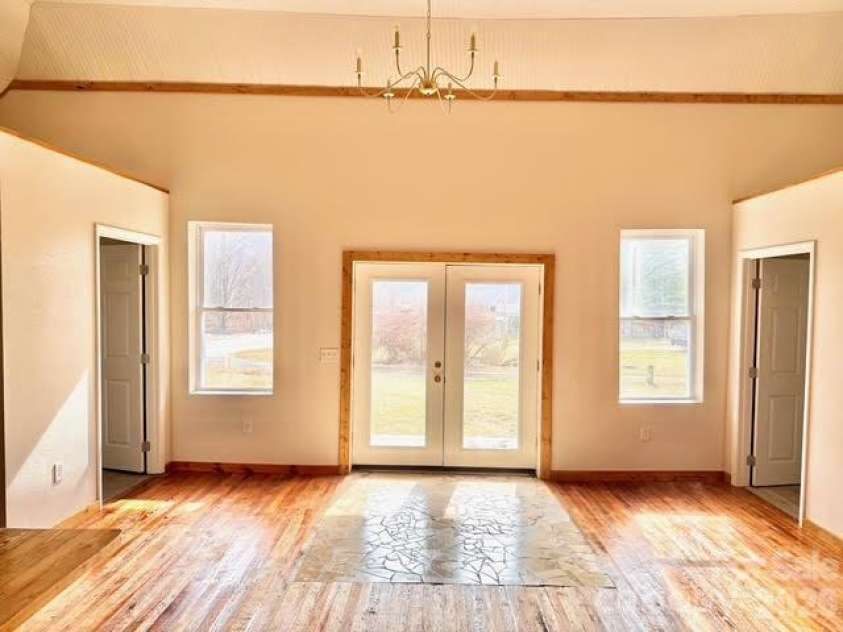 6367 NC 261 Highway, Bakersville, NC 28705.  MLS# CAR4354167, YatesRealty ID 3112. 