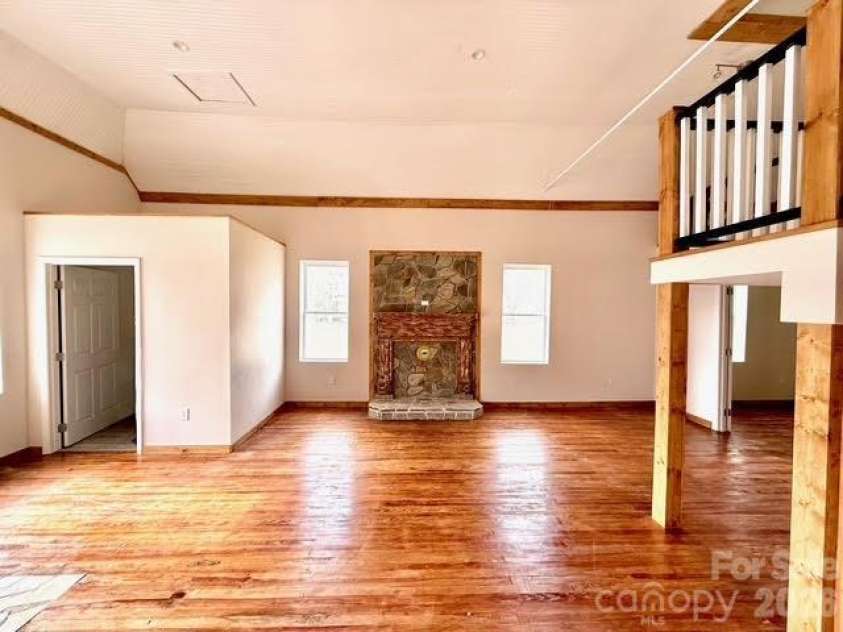 6367 NC 261 Highway, Bakersville, NC 28705.  MLS# CAR4354167, YatesRealty ID 3112. 