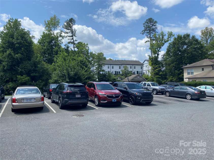 7224 Michaels Landing Drive, Charlotte, NC 28262.  MLS# CAR4283823, YatesRealty ID 31120. Additional parking within 3 minute walk