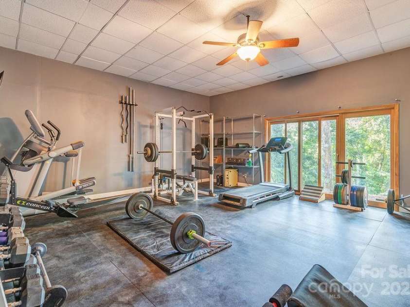 44 Samayoa Place, Asheville, NC 28806.  MLS# CAR4265145, YatesRealty ID 31121. 