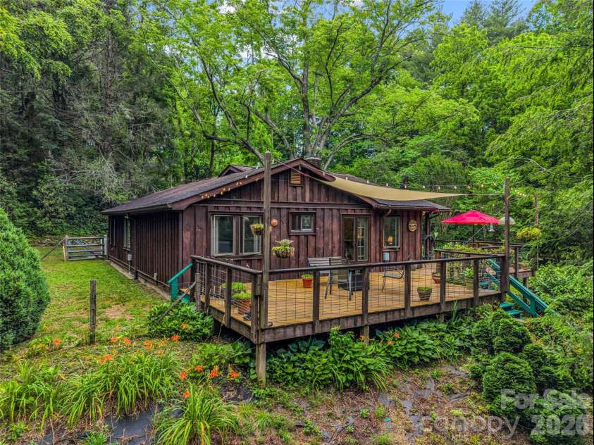 2212 Green River Road, Zirconia, NC 28790.  MLS# CAR4389873, YatesRealty ID 31122. 