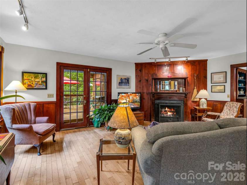 2212 Green River Road, Zirconia, NC 28790.  MLS# CAR4389873, YatesRealty ID 31122. 