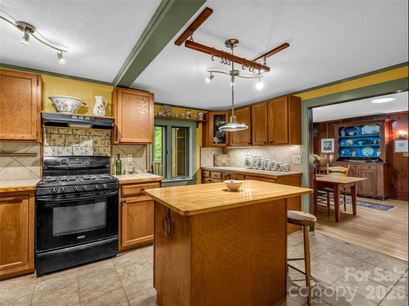 2212 Green River Road, Zirconia, NC 28790.  MLS# CAR4389873, YatesRealty ID 31122. 