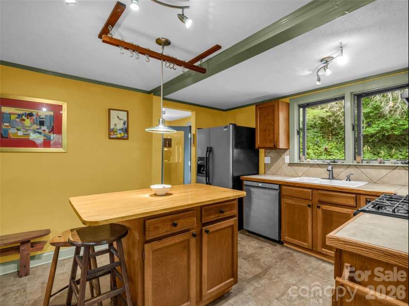 2212 Green River Road, Zirconia, NC 28790.  MLS# CAR4389873, YatesRealty ID 31122. 