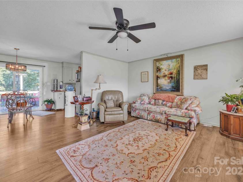 2598 Brookwood Road, Lincolnton, NC 28092.  MLS# CAR4279517, YatesRealty ID 31122. 