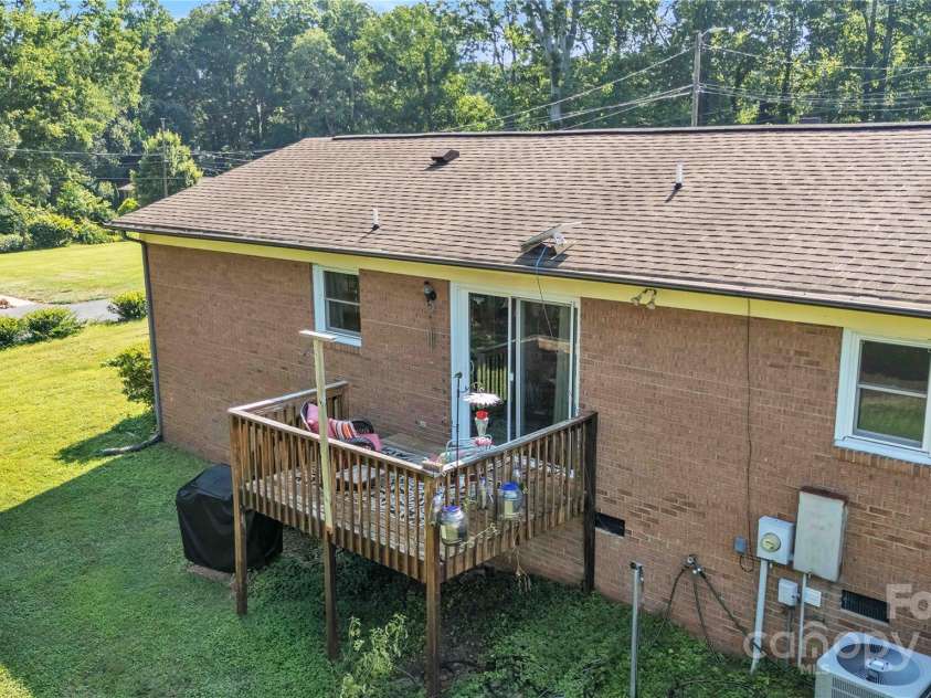 2598 Brookwood Road, Lincolnton, NC 28092.  MLS# CAR4279517, YatesRealty ID 31122. 