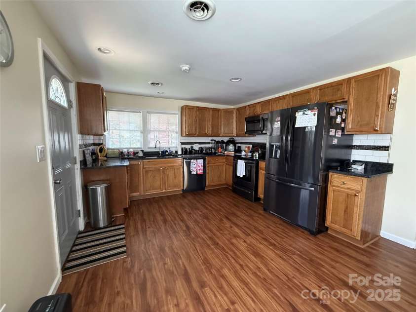108 Scott Street, Morganton, NC 28655.  MLS# CAR4287294, YatesRealty ID 31123. Kitchen