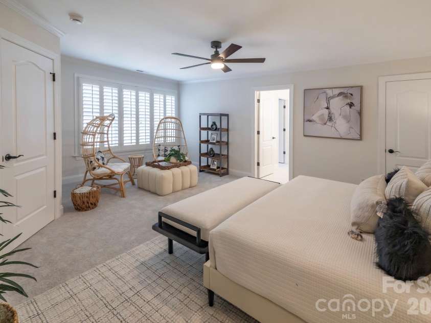 9323 Bonnie Briar Circle, Charlotte, NC 28277.  MLS# CAR4394337, YatesRealty ID 31123. 