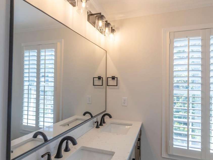 9323 Bonnie Briar Circle, Charlotte, NC 28277.  MLS# CAR4394337, YatesRealty ID 31123. 