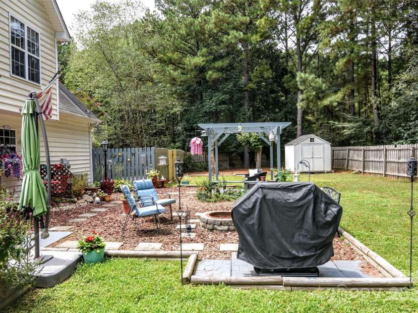 4706 Rocky Pine Court, Indian Trail, NC 28079.  MLS# CAR4287137, YatesRealty ID 31125. 