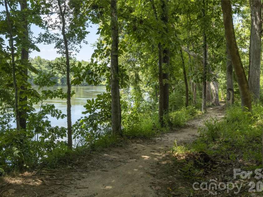 1210 Therns Ferry Drive, Fort Mill, SC 29708.  MLS# CAR4381419, YatesRealty ID 31126. 