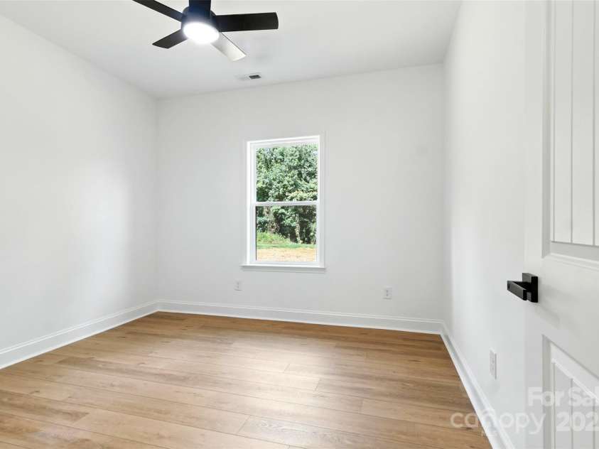 5795 Us 52 Highway, Salisbury, NC 28146.  MLS# CAR4279797, YatesRealty ID 31126. 