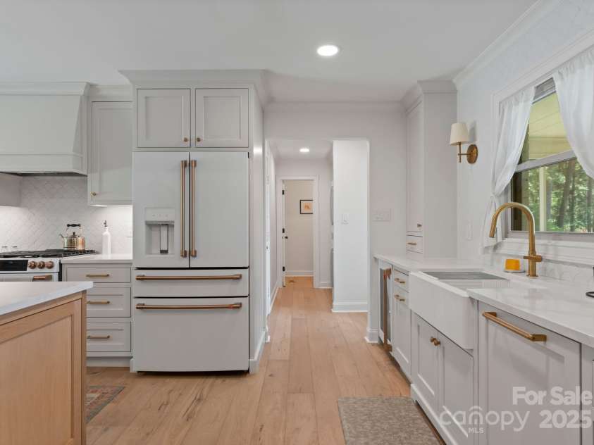 11501 Trails End Lane, Huntersville, NC 28078.  MLS# CAR4284861, YatesRealty ID 31127. 