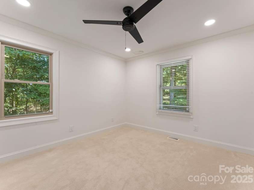 11501 Trails End Lane, Huntersville, NC 28078.  MLS# CAR4284861, YatesRealty ID 31127. 