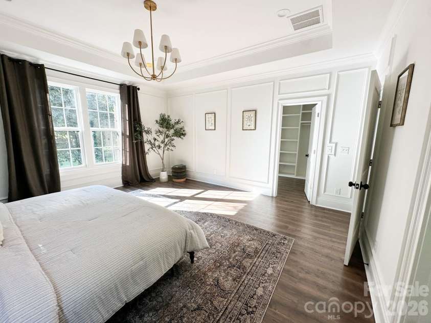 3421 Zelda Lane, Matthews, NC 28105.  MLS# CAR4386063, YatesRealty ID 31127. 