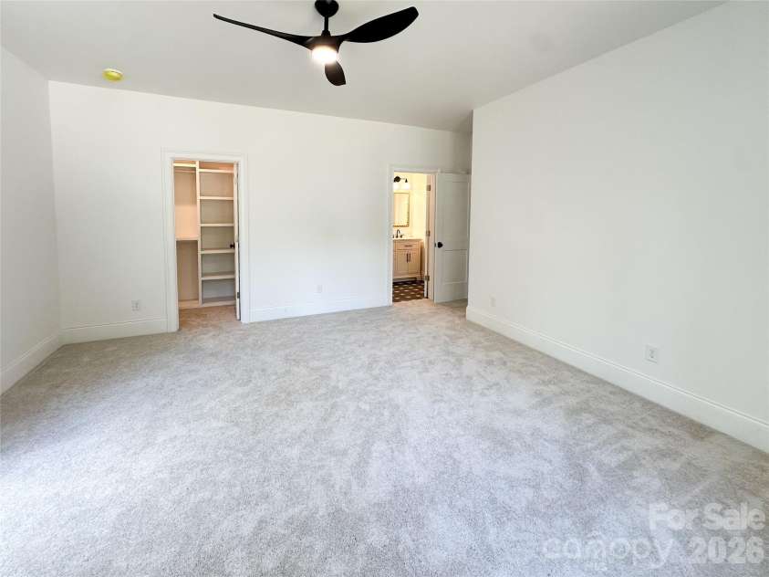 3421 Zelda Lane, Matthews, NC 28105.  MLS# CAR4386063, YatesRealty ID 31127. 