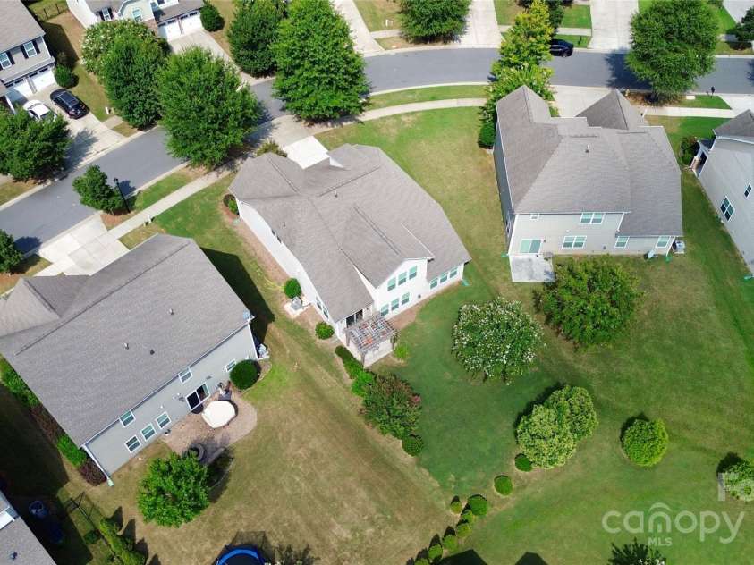 3818 Franklin Meadows Drive, Matthews, NC 28105.  MLS# CAR4288289, YatesRealty ID 31128. 