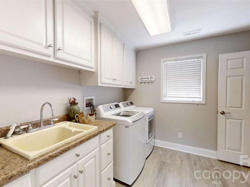 870 McRee Road, Lincolnton, NC 28092.  MLS# CAR4392949, YatesRealty ID 31128. 