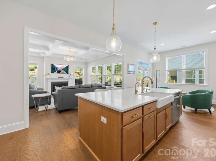1368 Cedardale Lane, Denver, NC 28037.  MLS# CAR4391395, YatesRealty ID 31129. Eat-In Kitchen Island flowing into Living Room / Breakfast Seating Area