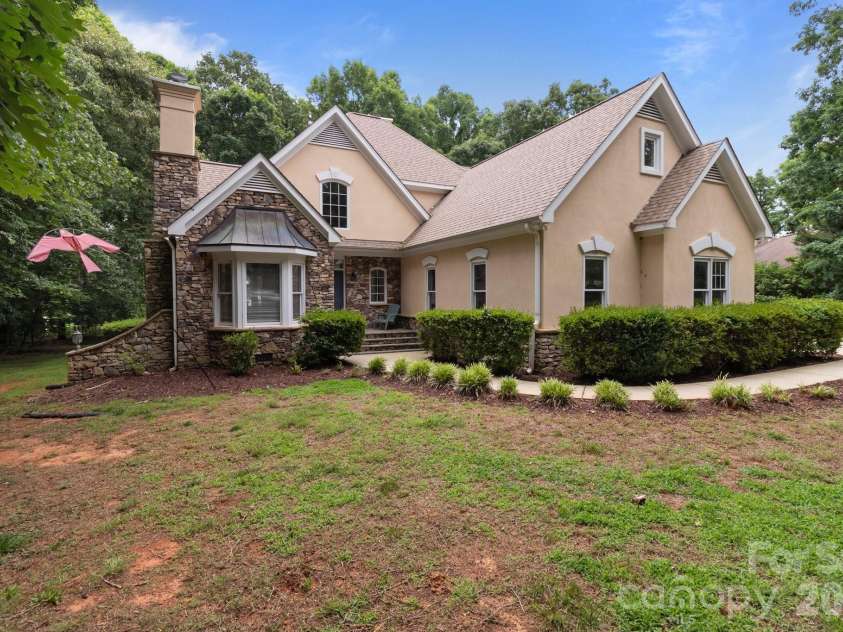 165 Futrell Landing, New London, NC 28127.  MLS# CAR4270602, YatesRealty ID 3113. 