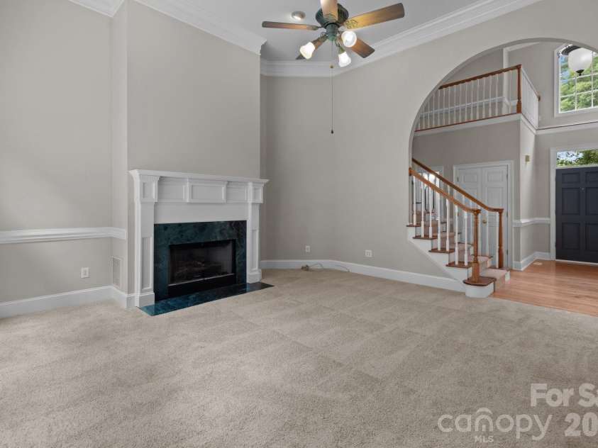 165 Futrell Landing, New London, NC 28127.  MLS# CAR4270602, YatesRealty ID 3113. Great room