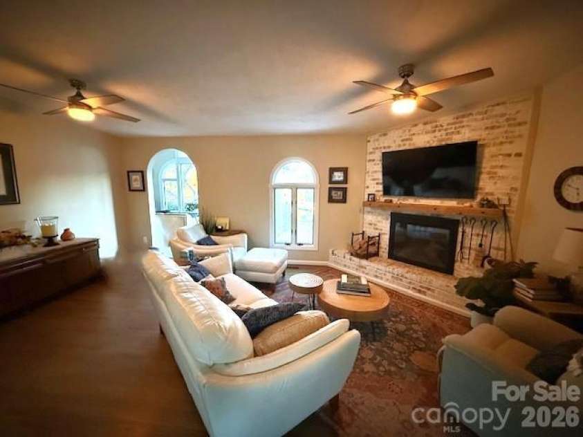 20139 Rainbow Circle, Cornelius, NC 28031.  MLS# CAR4354765, YatesRealty ID 3113. 