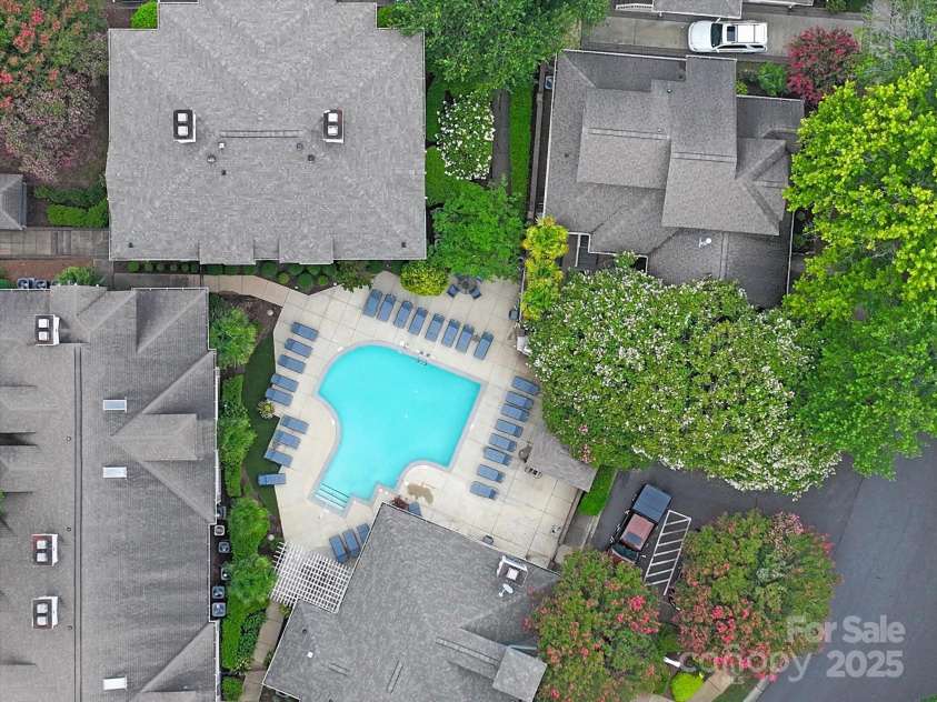 424 Mather Green Avenue, Charlotte, NC 28203.  MLS# CAR4283876, YatesRealty ID 31130. Arial of Pool and Clubhouse