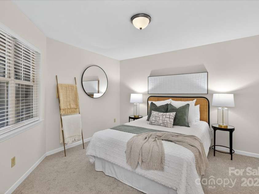 424 Mather Green Avenue, Charlotte, NC 28203.  MLS# CAR4283876, YatesRealty ID 31130. Primary Bedroom