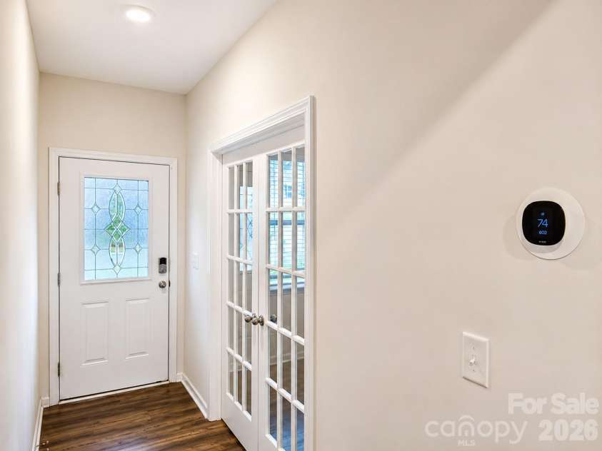 5048 Deisy May Lane, Matthews, NC 28105.  MLS# CAR4386465, YatesRealty ID 31131. 