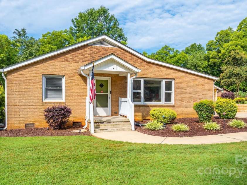 119 Gibson Street, Troutman, NC 28166.  MLS# CAR4282938, YatesRealty ID 31132. 