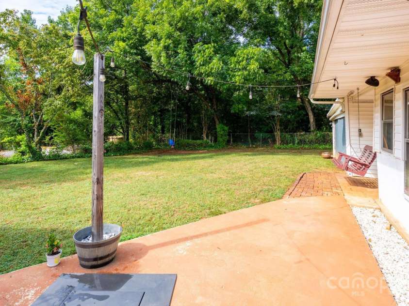 119 Gibson Street, Troutman, NC 28166.  MLS# CAR4282938, YatesRealty ID 31132. 