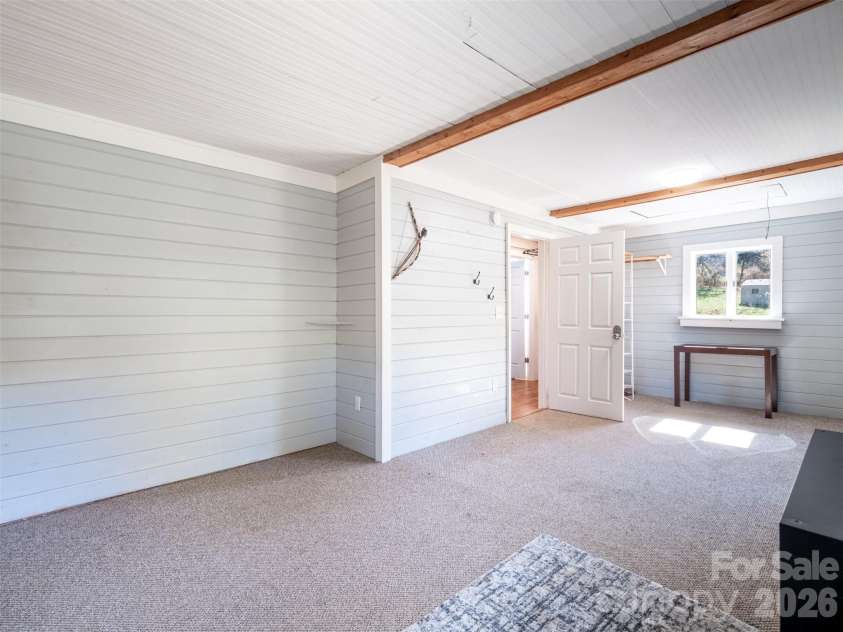 70 Vintage Place, Canton, NC 28716.  MLS# CAR4363944, YatesRealty ID 31132. Large main bedroom