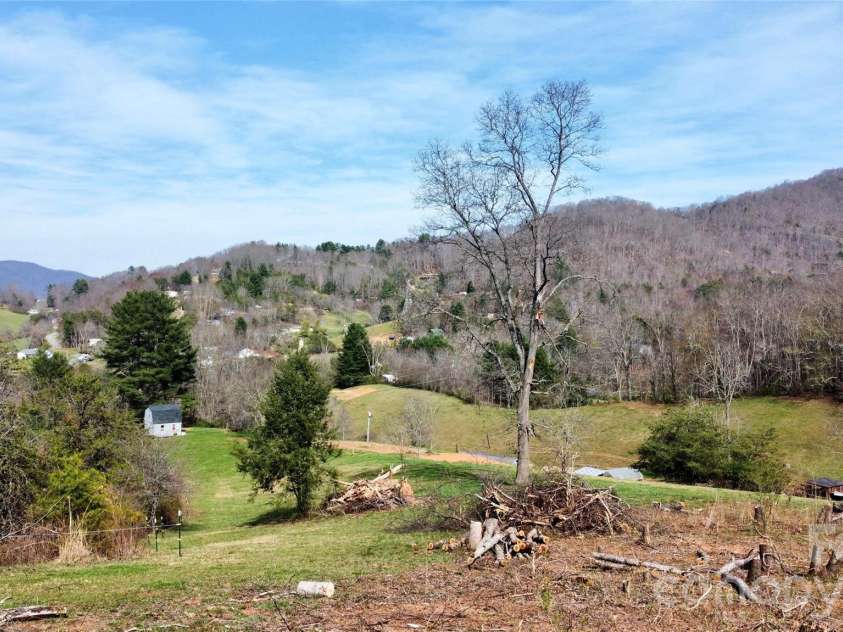 70 Vintage Place, Canton, NC 28716.  MLS# CAR4363944, YatesRealty ID 31132. View from top home site.