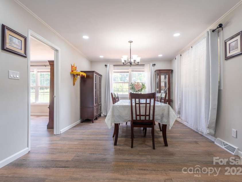 584 Southside Church Road, Lincolnton, NC 28092.  MLS# CAR4279327, YatesRealty ID 31133. 