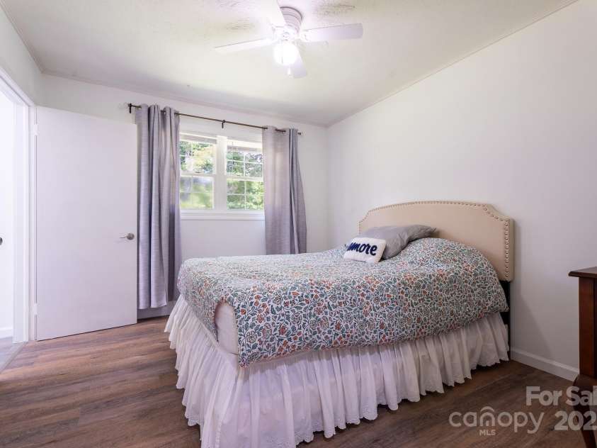 584 Southside Church Road, Lincolnton, NC 28092.  MLS# CAR4279327, YatesRealty ID 31133. 