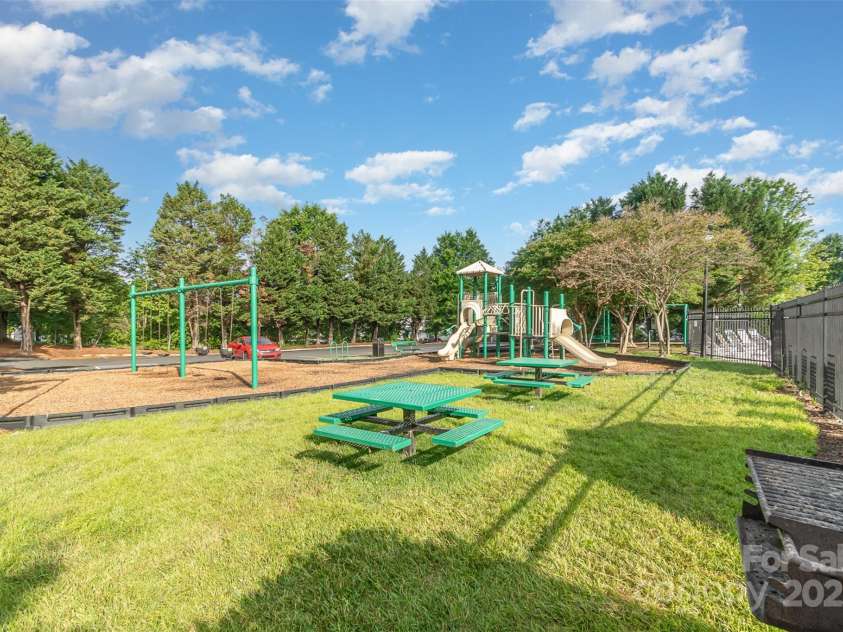 10974 Heritage Green Drive, Cornelius, NC 28031.  MLS# CAR4282858, YatesRealty ID 31134. Community Park