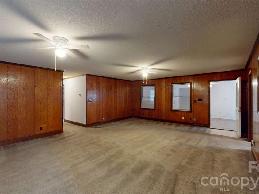 3033 Grassy Lane, Monroe, NC 28110.  MLS# CAR4394183, YatesRealty ID 31134. 