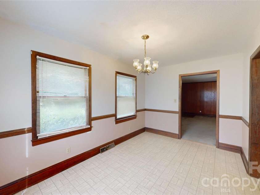 3033 Grassy Lane, Monroe, NC 28110.  MLS# CAR4394183, YatesRealty ID 31134. 
