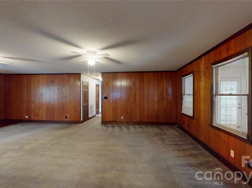 3033 Grassy Lane, Monroe, NC 28110.  MLS# CAR4394183, YatesRealty ID 31134. 